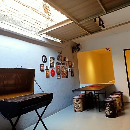 Cozy Homestay With Karaoke System & Pool Table كوالالمبور المظهر الخارجي الصورة