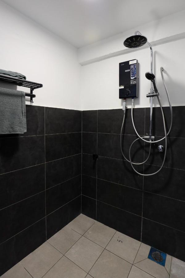 Cozy Homestay With Karaoke System & Pool Table كوالالمبور المظهر الخارجي الصورة