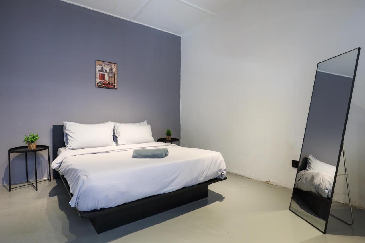 Cozy Homestay With Karaoke System & Pool Table كوالالمبور المظهر الخارجي الصورة